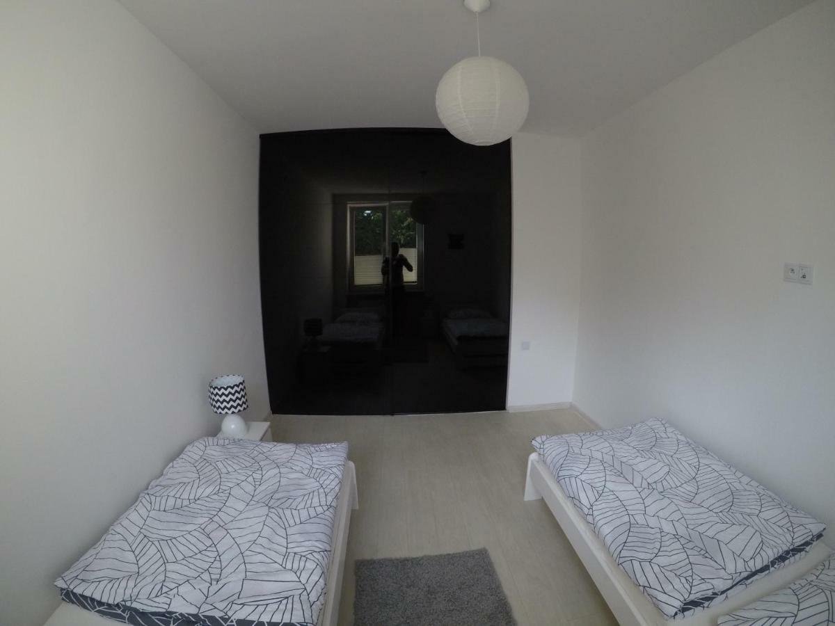 Nowoczesny Apartament III Al. Nmp Czestochowa Częstochowa Exterior foto