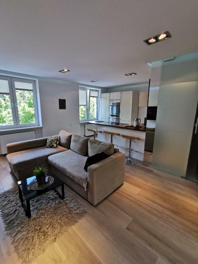 Nowoczesny Apartament III Al. Nmp Czestochowa Częstochowa Exterior foto